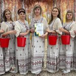 Коллектив педагогов под руководством музыкального руководителя Олейниковой М.Л. из МБОУ Кубинской СОШ № 2 им. Героя Советского Союза В.П. Безбородова дошкольного отделения – детского сада № 42 стал победителем третьей степени регионального танцевального конкурса «Движение» в номинации «Народный танец». Поздравляем победителей Марафона за творческие способности и мастерство! Желаем новых побед и достижений!